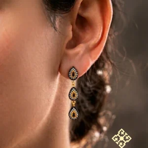 Aretes 3 gotas microperla y chapa de oro